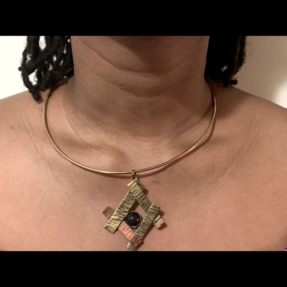 Necklace with pendant